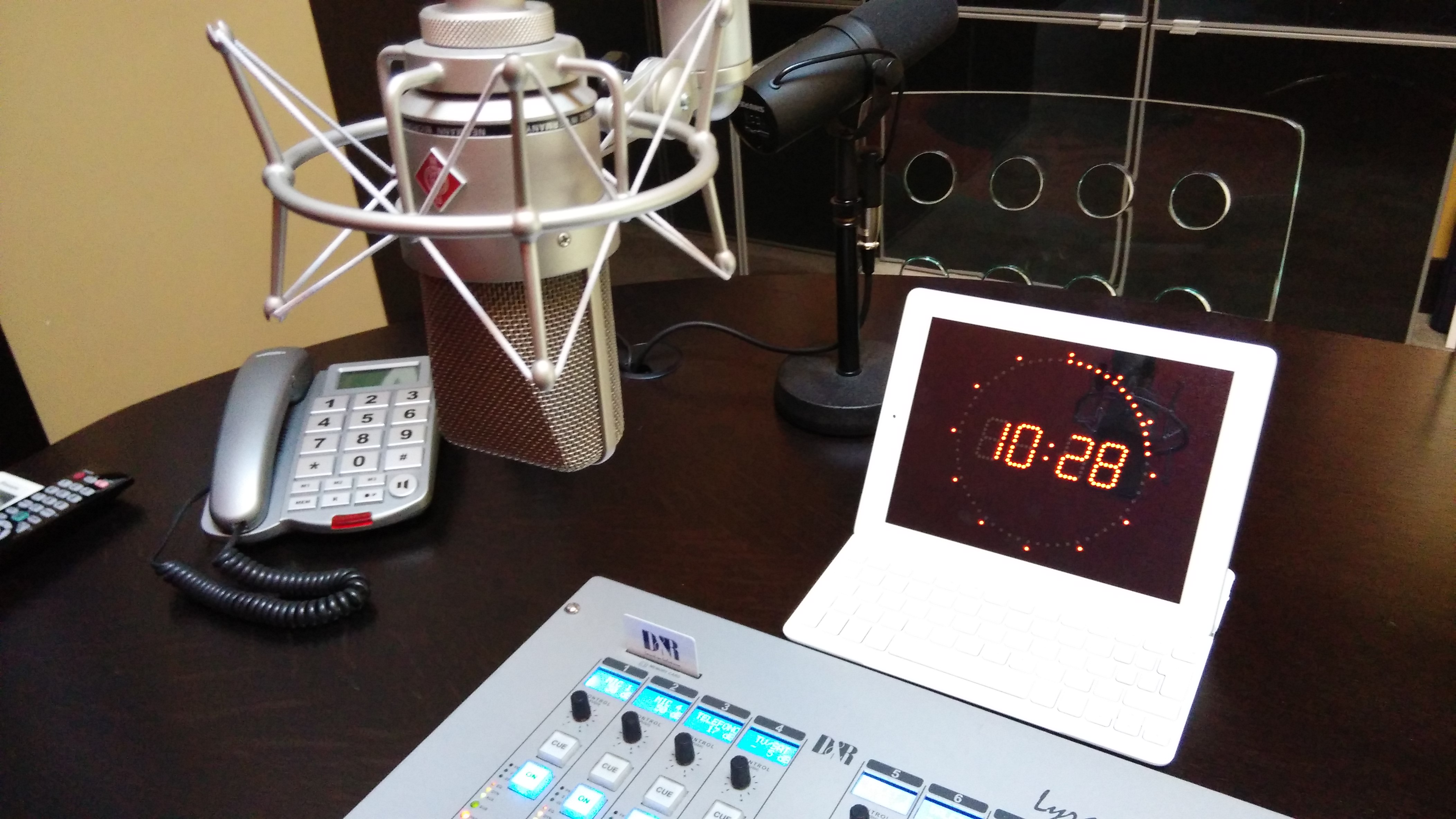 Redacción eR, Autor en Estacion RADIODIFUSORA